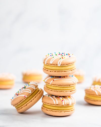 Dulce de Leche Macarons